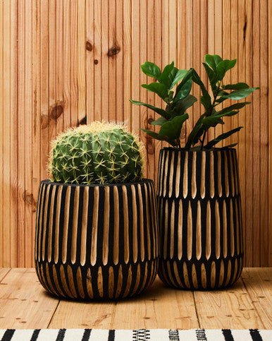 Arlo Large Engraved Natural And Black Wooden Planter - Image 9