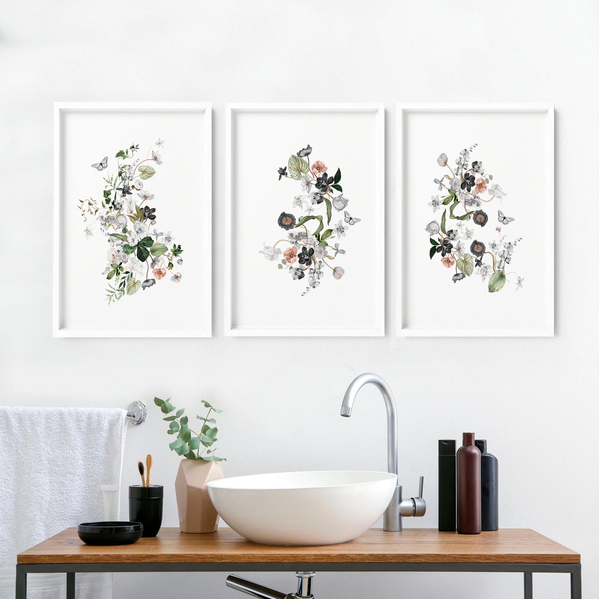 Bathroom chic shabby decor | set of 3 framed wall prints - Image 2