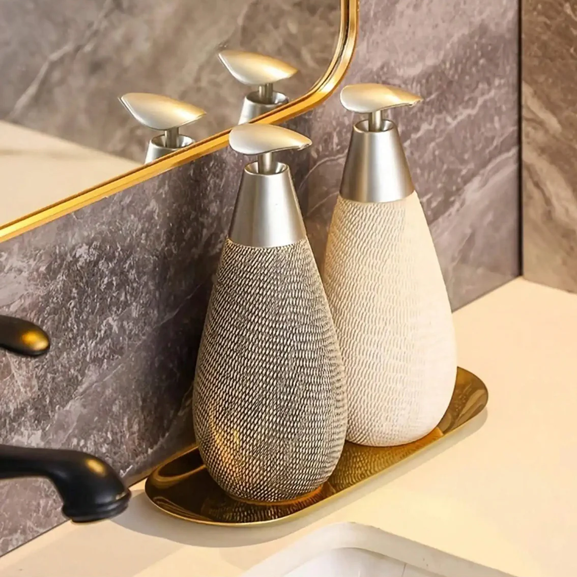 Creative Retro Style Ceramic Push-Type Soap Dispenser With Pump, Hand Soap Bottle, Suitable For Bathrooms Kitchens And Toilets