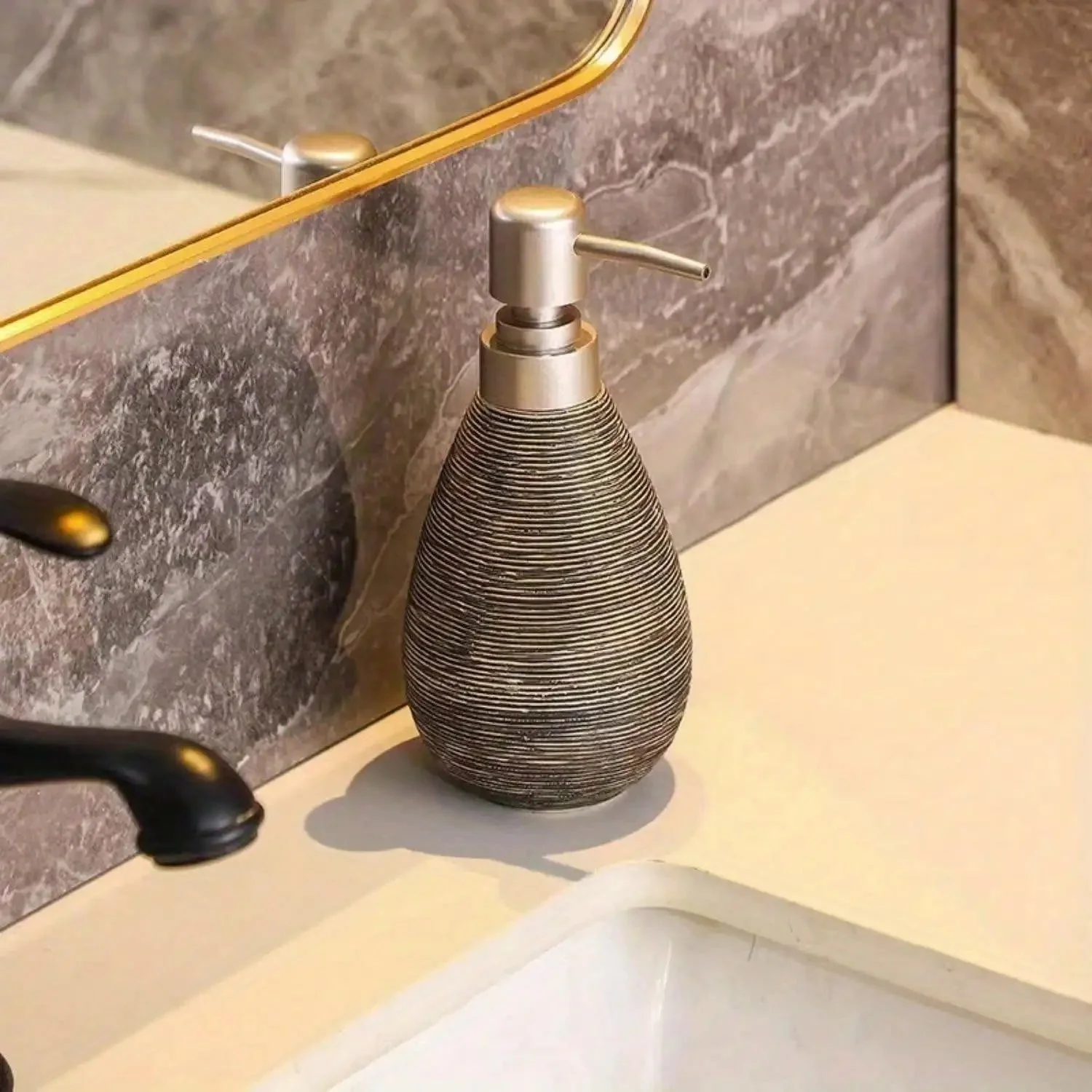 Creative Retro Style Ceramic Push-Type Soap Dispenser With Pump, Hand Soap Bottle, Suitable For Bathrooms Kitchens And Toilets - Image 13