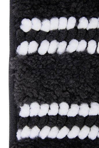 Soak Small Charcoal Grey Bath Mat - Image 5
