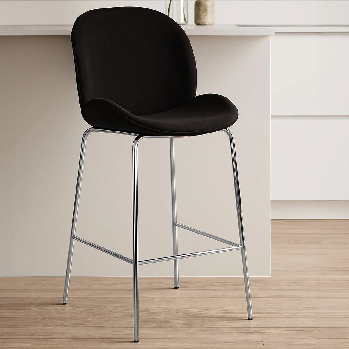Tamzin Black Velvet Chrome Finish Bar Chair - Image 6